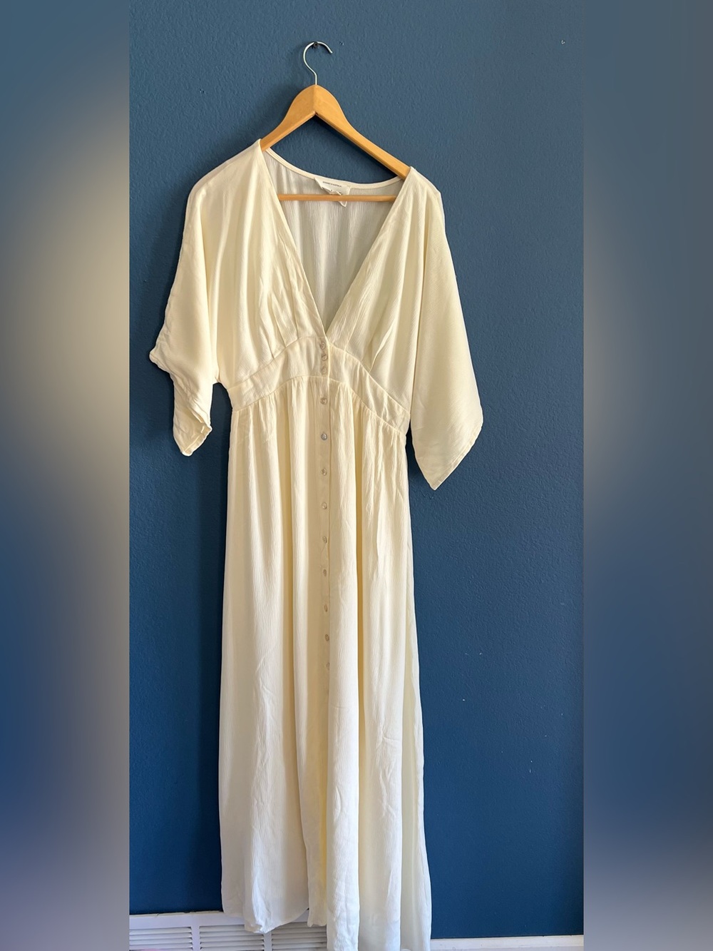 Selfie Leslie Cream Button-Front Maxi Dress